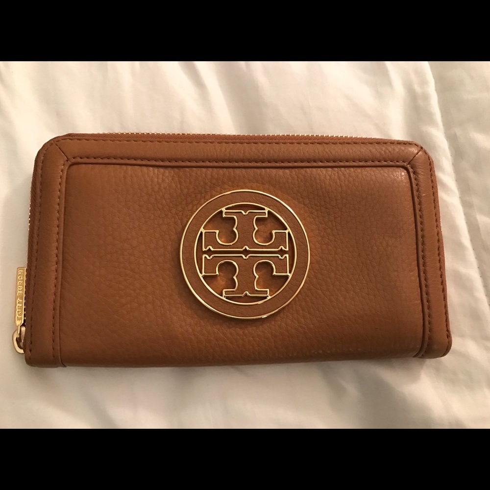 Tory Burch AMANDA Zip Continental Wallet Tan NEW!